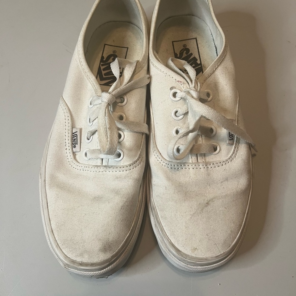 Women’s Lace Up Vans